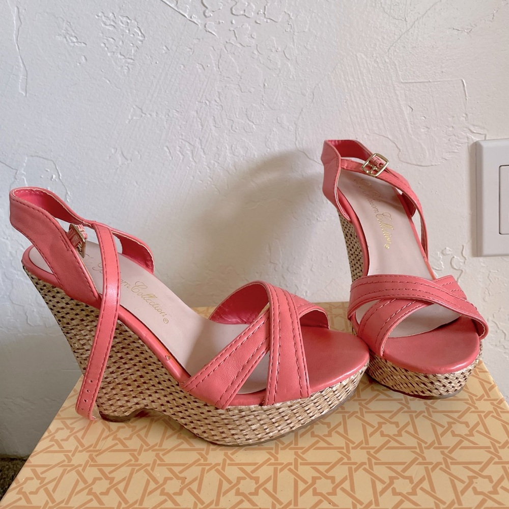 De Blossom Collection wedges